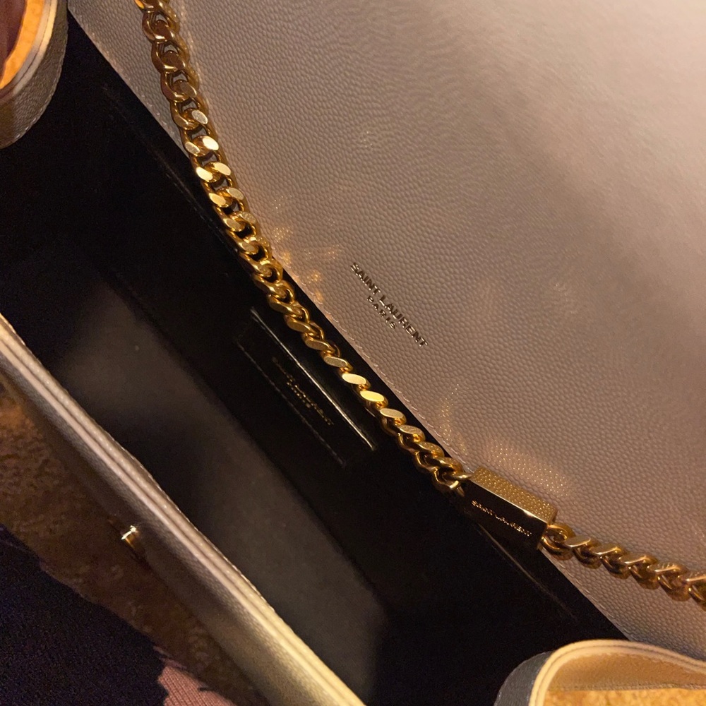 ❌❌SOLD❌❌Saint Laurent Medium Kate Bag - Picture 5 of 8